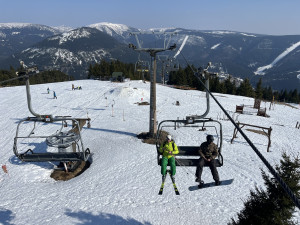 Vlekaři mají ambici udržet sezónu do Velikonoc, sněhu je zatím dost